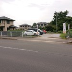 Nakatsu Karaage Souhonke Moriyama - 2019年8月　駐車場