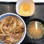 吉野家 - 牛丼並盛 みそ汁 玉子