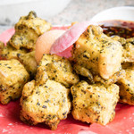 清泉山莊 - 揚げ茶葉豆腐（NT180）