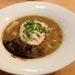 らーめんキッチン いいづか - マー油煮干しそば