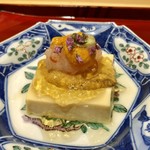 銀座 しのはら - 先付：玉子豆腐 牡丹海老 二種の雲丹﻿ 