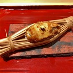 銀座 しのはら - 穴子の藁づと蒸し 栗と新銀杏