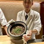 銀座 しのはら - 飛騨牛と葱の土鍋ごはん