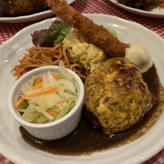 中寺2丁目ハンバーグ さんたべ_1