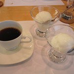 ラ・クィント - コーヒーアイスとヨーグルトソルベ