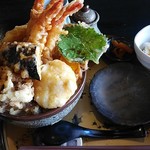 天食 かまど - 男の天丼(1800円)