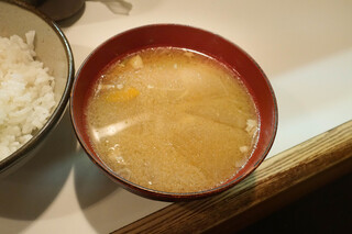 Tonkatsu Sueyoshi - 味噌汁