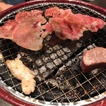 タンしゃぶ鍋と焼肉の店 こいずみ - 