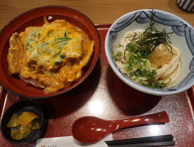 大阪うどん きらく 富田林店 喜志 うどん 食べログ 大阪うどん きらく 富田林店 喜志 うどん 食べログ