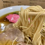 鳥ガラらーめん はれ三 - 麺