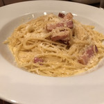 トラットリア・ラ・テラ - カルボナーラ