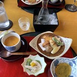 なだ万賓館 - 