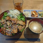 日韓食堂138 - デジカルビ丼¥980-