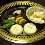 肉料理 美好 - 焼き野菜、エリンギバター