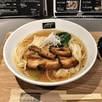 UDON MAIN - ●トンポーローうどん¥1000税込
                        麺大盛り+¥200税込