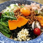 らーめん森や。 - 森やの混ぜそば(大盛り)