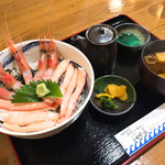おけしょう鮮魚の海中苑 - カニ・エビ丼