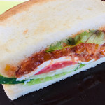 シーブルー - ミートソース、クリームチーズ