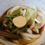 さぬき・むさし野うどん水織 - 「ミニ山菜うどん(冷)」でーす。