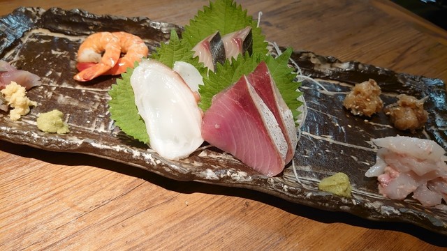 銀座魚ばか はなれ 旧店名 神楽坂 イカセンター はなれ 牛込神楽坂 魚介料理 海鮮料理 食べログ