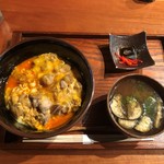 柳町 - 京地どりの親子丼。