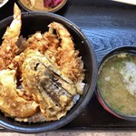 天里 - ランチ天丼 972円 