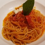 ピア サピド - トマトソースパスタ