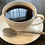 カフェ マンナ - ホットコーヒーはたっぷりの量があります(^○^)