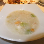 黄鶴 - 海の幸とレタス入り中華粥　【　２０１２年１月　】