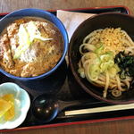 Tokutoku Udon - かつ丼ランチ