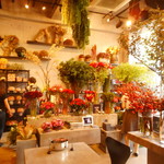 Nicolai Bergmann NOMU - 店内