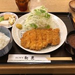 とんかつ和泉 - 油多めロース（19.9）