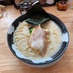 横濱家系ラーメン 王騎 - 王騎ラーメン 塩 大盛り