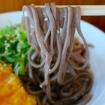 そばうさ - バジル冷そば（850円）
      