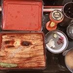 つきじ芳野吉弥 - 