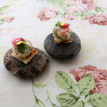 オーベルジュ・オー・ミラドー - 焼き石の上にオードゥヴル