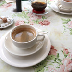 オーベルジュ・オー・ミラドー - 静岡の紅茶とカフェ