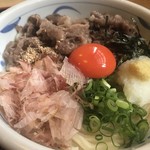 手造りうどん 楽々 - 肉ぶっかけ定食のうどんのみ