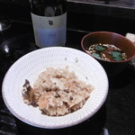 Yumedokoro Ryoushi Meshi Zakoya - お食事、白ボトルワイン