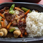 Yak&Yeti Local Foods Cafe - 料理写真: