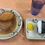 つばめ - むすびとおでんの大根と丸天