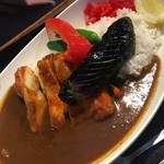 Sagamiko Onsen Ururi - タンっドリーチキンの夏野菜カレー