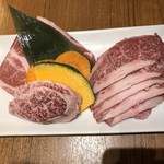 和牛焼肉食べ放題 肉屋の台所 - 