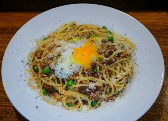 ナストロ  - 鏡石（ピザ）の写真