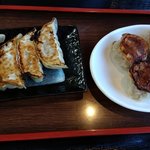 伊万里ちゃんぽん - 餃子と焼き焼売