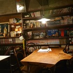 カフェ ハルヤ - 店内