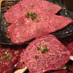 神田焼肉 俺の肉 - 