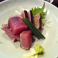 ぎんざ 一二岐 - ヨコワの藁焼き
