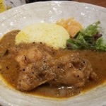 SPICY CURRY 魯珈 - カルパシ薫る。シャヒジーラ手羽元カレー