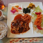 健康食堂ちばらき軒 - 薬膳ハンバーグ「ちばらき３（スター）」￥1300-